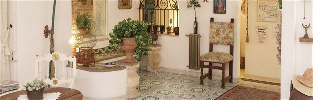 Hotel Villa Mora Giardini-Naxos Exterior foto