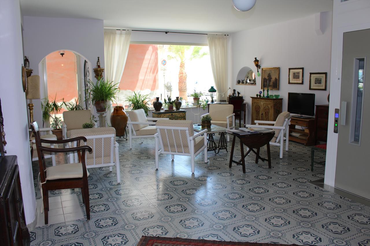 Hotel Villa Mora Giardini-Naxos Exterior foto