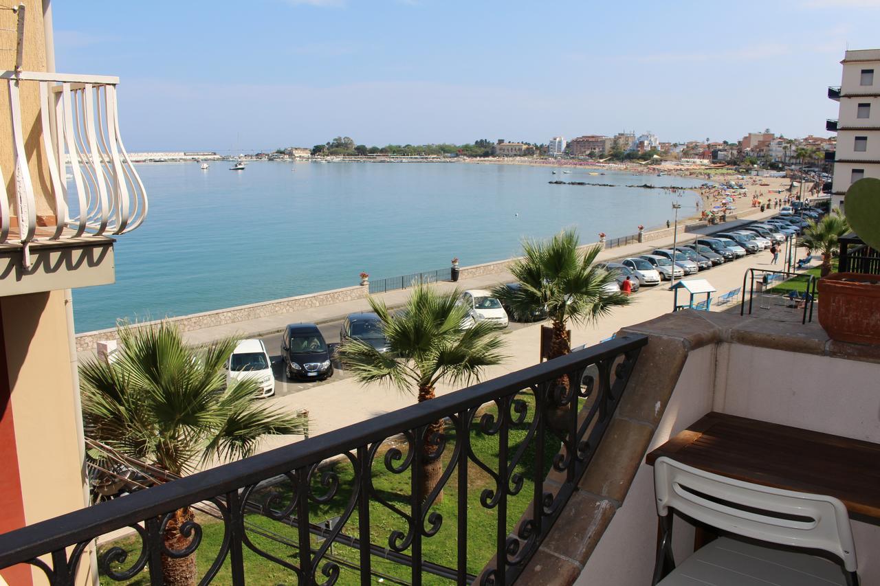Hotel Villa Mora Giardini-Naxos Exterior foto