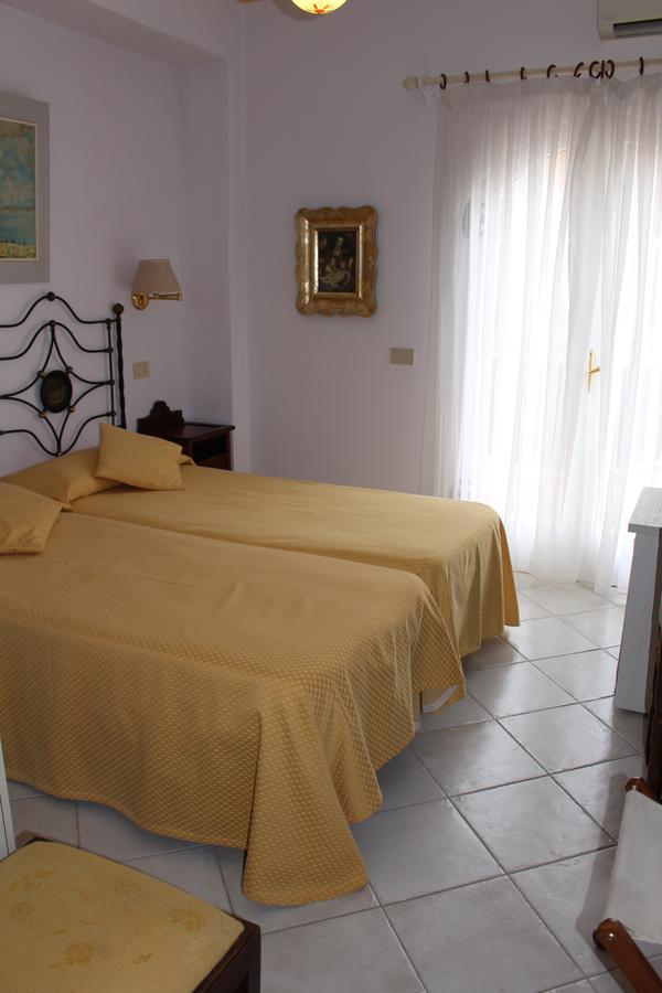 Hotel Villa Mora Giardini-Naxos Exterior foto